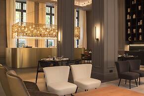 Kozmo Hotel Suites & Spa - Small Luxury Hotels of the World