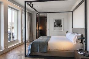 Kozmo Hotel Suites & Spa - Small Luxury Hotels of the World