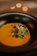 Kozmo Hotel Suites & Spa - Small Luxury Hotels of the World