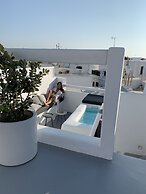 Roofs of Chora, Townhouse with Rooftop Pool - Adults Only