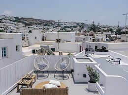 Roofs of Chora, Townhouse with Rooftop Pool - Adults Only