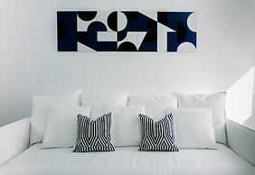 Roofs of Chora, Townhouse with Rooftop Pool - Adults Only