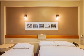 Tri Hotel & Flat Caxias