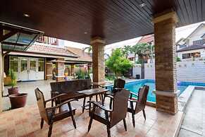 Angel Pool Villa Phuket