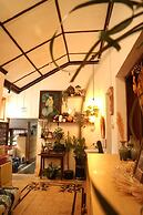 Semeru Hostel Malang - Adults Only