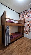 Semeru Hostel Malang - Adults Only