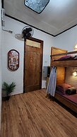 Semeru Hostel Malang - Adults Only
