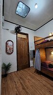 Semeru Hostel Malang - Adults Only