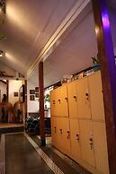 Semeru Hostel Malang - Adults Only