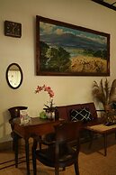 Semeru Hostel Malang - Adults Only