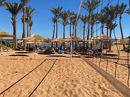 Nubian Island, Families and Couples only