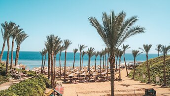 Nubian Island, Families and Couples only