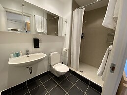 PSG 23 - Short Stay Apts by Living Suites