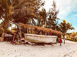 Bush Beach Backpackers