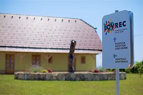 Apartments Lovrec