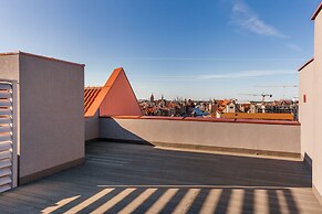 Frey Homes Waterlane Glamour &SPA