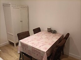 Guesthouse near Charles De Gaulle Airport