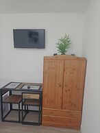 Guesthouse near Charles De Gaulle Airport