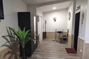 Guesthouse near Charles De Gaulle Airport