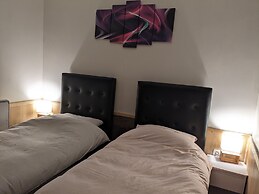 Guesthouse near Charles De Gaulle Airport