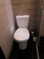 Guesthouse near Charles De Gaulle Airport