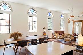 Designed Jaffa Haven with Rooftop by Sea N' Rent