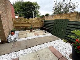 Chelsea House - Huku Kwetu