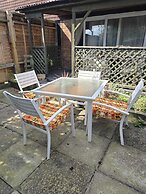 Chelsea House - Huku Kwetu