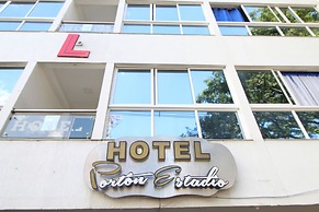 Hotel Porton Estadio