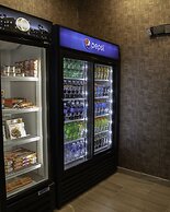 Cobblestone Hotel & Suites - Two Rivers