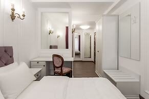 Lahovary Palace Hotel