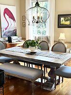 The Holly and Ivy Inn