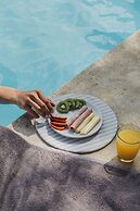 Casa Lola Hotel Boutique