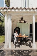 Casa Lola Hotel Boutique