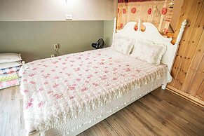 Jirisan 1 Night 2 Days Pension