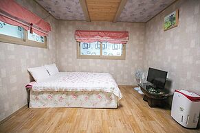 Jirisan 1 Night 2 Days Pension