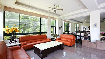 Jing Guan Yuan