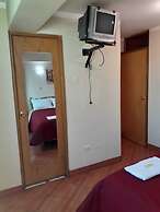 Lhotse Hostel B&B Huaraz