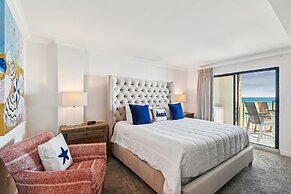 Inlet Reef 301 is an absolutely stunning 3 BR - completely remodeled G