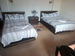 Honey Land Hotel