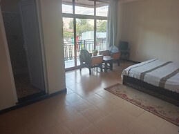 Honey Land Hotel