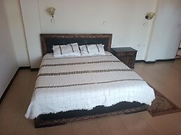 Honey Land Hotel
