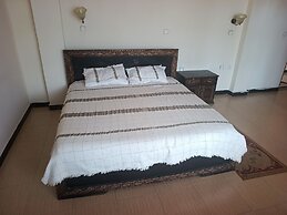 Honey Land Hotel