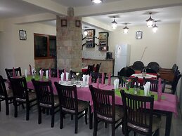 Honey Land Hotel