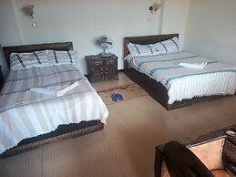 Honey Land Hotel