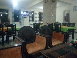 Honey Land Hotel