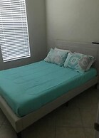 10 Beds! Modern House. Universal & Convention