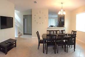 10 Beds! Modern House. Universal & Convention