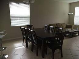 10 Beds! Modern House. Universal & Convention