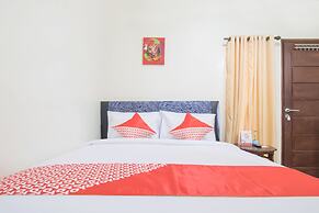 OYO 2836 Sekar Sari Residence